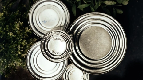 Владимирцев призвали сдавать алюминиевые банки для бойцов СВО