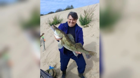 Артист из Нижнего Новгорода поймал во Владимирской области 4-килограммового судака