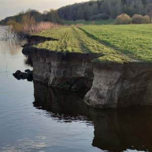 Во Владимирской области из-за половодья размыло берега Оки