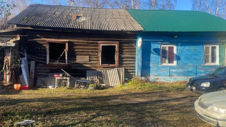 Вынесенный из огня мужчина в Коврове умер в больнице