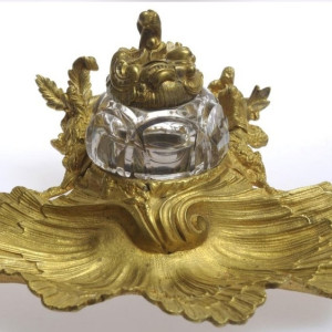 В музее Гусь-Хрустального выставили чернильницы с вековой историей