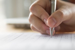 Мошенники начали разводить выпускников школ из Владимирской области