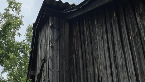 В Вязниковском районе людей оставили жить в аварийном доме 1940 года постройки