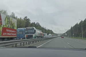 Пробка в Покрове сохранилась к концу выходных