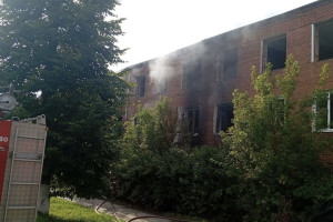 В Камешково снесут расселенный аварийный дом после нескольких судов