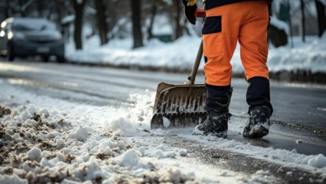 Во Владимирской области к зимней уборке дорог привлекут лесную технику