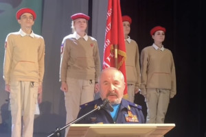 Во Владимире 200 детей посвятили в юнармейцы