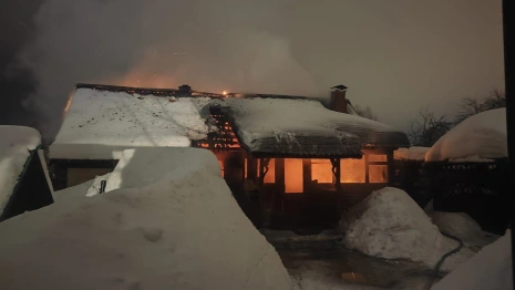В Карабаново баня сгорела дотла