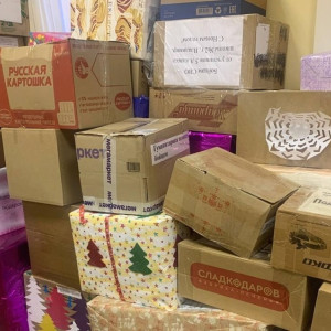 Владимирская область отправит гуманитарную посылку пациентам больницы в Докучаевске 