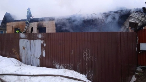 В Гусь-Хрустальном жильцы успели выбежать из горящего дома 