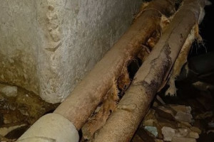 В Собинском районе две управляющие компании «забили» на состояние домов