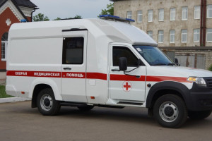 Александровская районная больница получила новую машину скорой помощи
