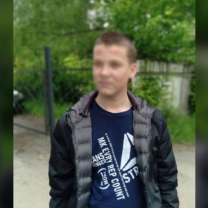 Во Владимирской области пропал 15-летний подросток в полосатой куртке
