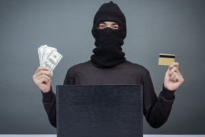 За неделю мошенники «развели» жителей Владимирской области на 27 млн рублей