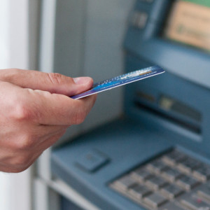 Обновленные купюры по 1000 и 5000 не поступили во Владимирскую область