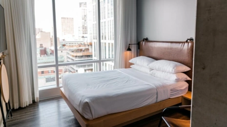 Как владимирские отельеры выживают после ухода Booking из России?