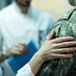 Работающие в зоне СВО владимирские медики остались без дополнительных выплат