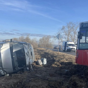 Под Суздалем ГАЗель влетела в автобус: пострадали 3 человека