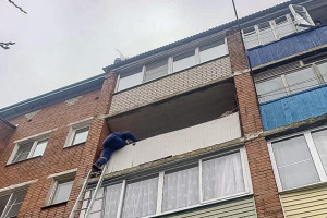 В Камешково 75-летняя женщина с плохим самочувствием оказалась взаперти в квартире