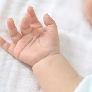 Народные приметы на 16 февраля 2024: что можно и нельзя делать в день Хранителя младенцев