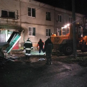 В селе под Камешково обрушились балконы в 2-этажке