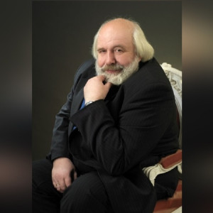 Скончался бывший главный кукольник Владимирской области