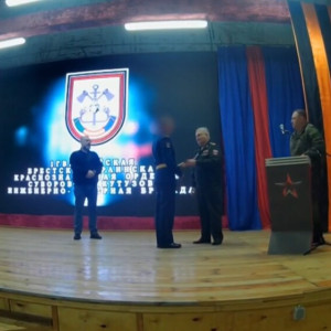 Лейтенанту из Владимирской области вернули медаль, которую отобрали в украинском плену