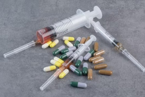 Жителя Владимира осудили на 6,5 лет за склонение подростков к употреблению наркотиков