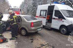 В Кольчугинском район деблокировали 2 пострадавших в ДТП