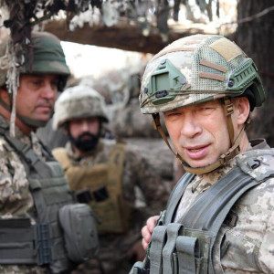 В Сети распространили слух об убийстве главкома ВСУ из Владимира