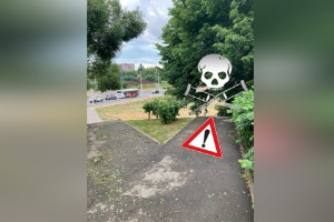 Жители Владимира пожаловались на дорогу-ловушку для велосипедистов