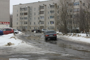 В крупном городе Владимирской области жителей микрорайона оставили без аптеки и банкомата