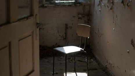 Житель Коврова получил 9,5 лет колонии за убийство приятеля ножкой от стула