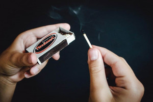 Спаливший машину посетителя кафе житель Коврова пойдет под суд