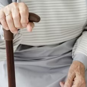 В Коврове приставы незаконно списали с пенсионерки 13 тыс. рублей