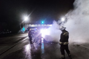 На трассе М-7 во Владимире произошло ДТП с пожаром: есть пострадавшие