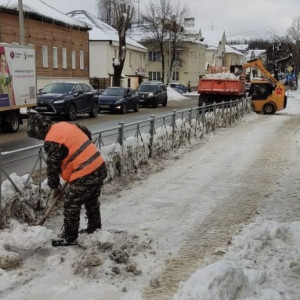 Во Владимире от снега почистят 18 дорог