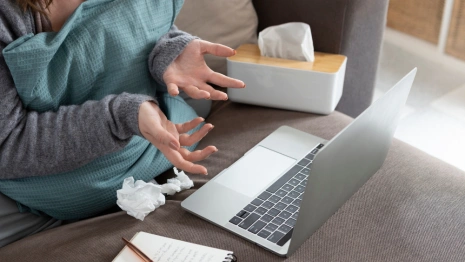 Финансовые мошенники начали представляться школьными психологами