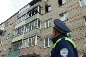 В Юрьев-Польском полицейские спасли на пожаре двоих человек с ожогами и отравлением
