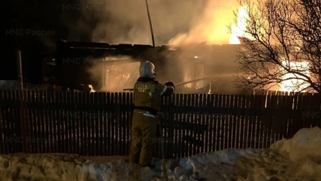 Во Владимирской области сгорел дом в 240 квадратных метров 