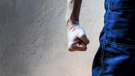 Житель Коврова до смерти избил любовницу за неприготовленный ужин