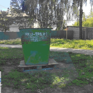 В Муроме мусорные площадки на 5 улицах завалили мусором