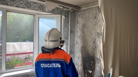 Во Владимире из-за оставленной дома свечи произошел пожар