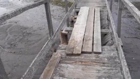 Под Юрьев-Польским развалилась единственная переправа через ручей