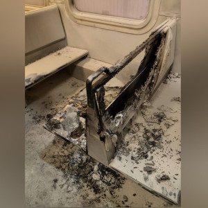 На пожаре в электричке Александров – Москва погиб человек