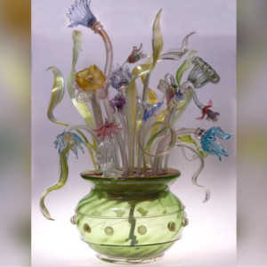 В центре Гусь-Хрустального появятся стеклянный букет и сенсорный стенд