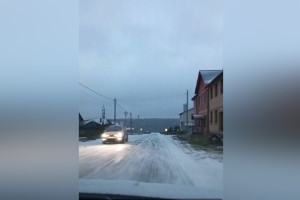 Дороги во Владимирской области засыпало снежной крупой