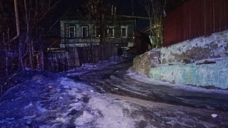 Во Владимире женщина поскользнулась на льду и сломала ногу