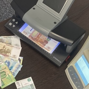 Во Владимирской области с начала 2025 года выявили 18 поддельных купюр