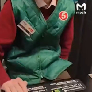 Во владимирской «Пятерочке» покупатель устроил скандал из-за внешности кассира